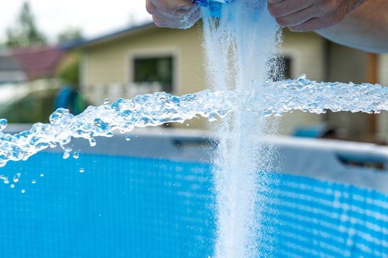 7 Benefits Of Salt Water Pool Systems Why Have Them