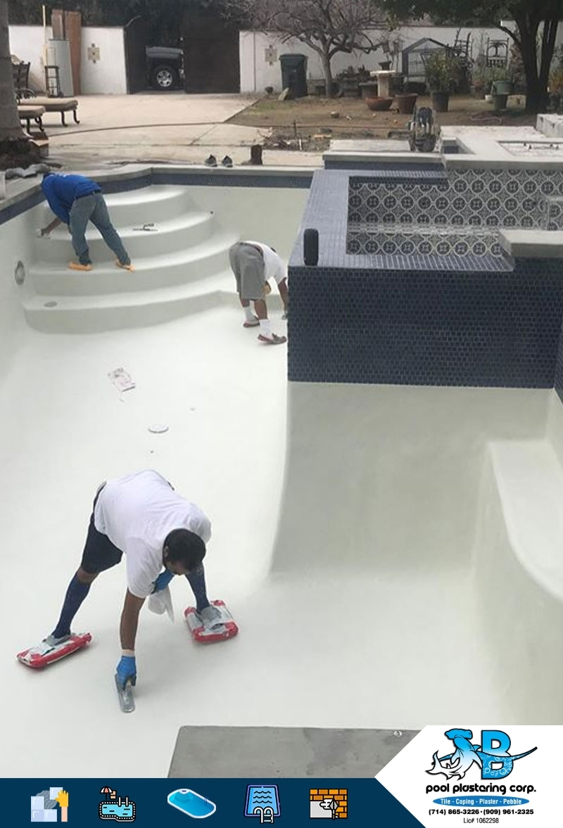 Pool Builder in Riverside, CA